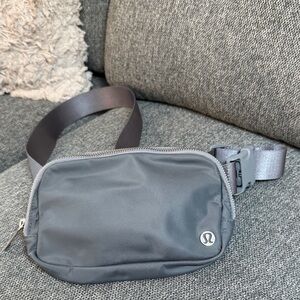 Lululemon everywhere belt bag gray blue Fannypack bum bag